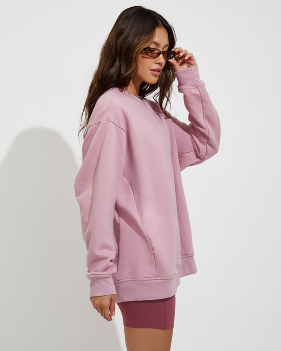 Victory Lap Sweatshirt - Mauve It Mauve It + Super Moves Short 5" - Desert Plum (Size S)