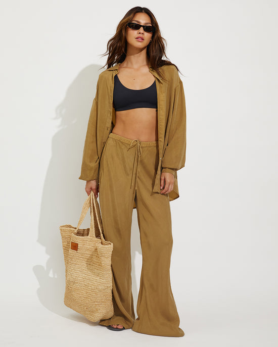 Escape Top - Jet + Seaside Shirt + Journey Pant - Wild (Size S)