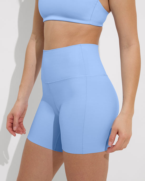 On Deck Top + Super Moves Short 5" - Blue Skies (Size S)