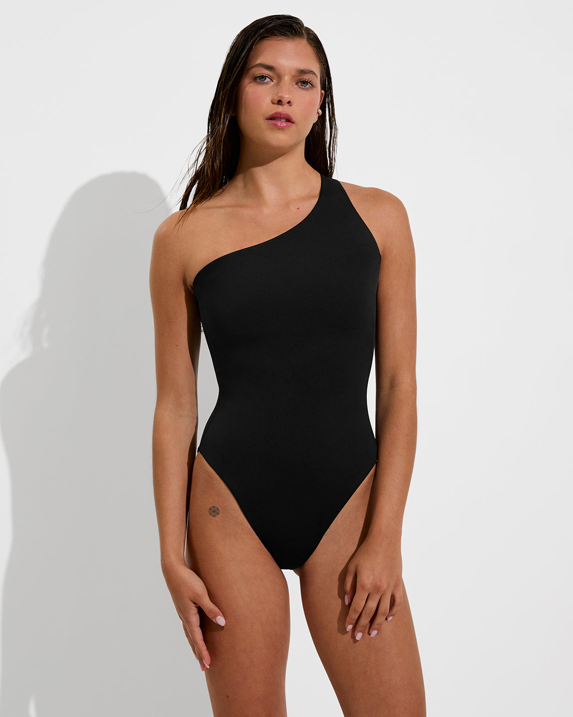 Shoreline Suit - One-Piece Swimsuit