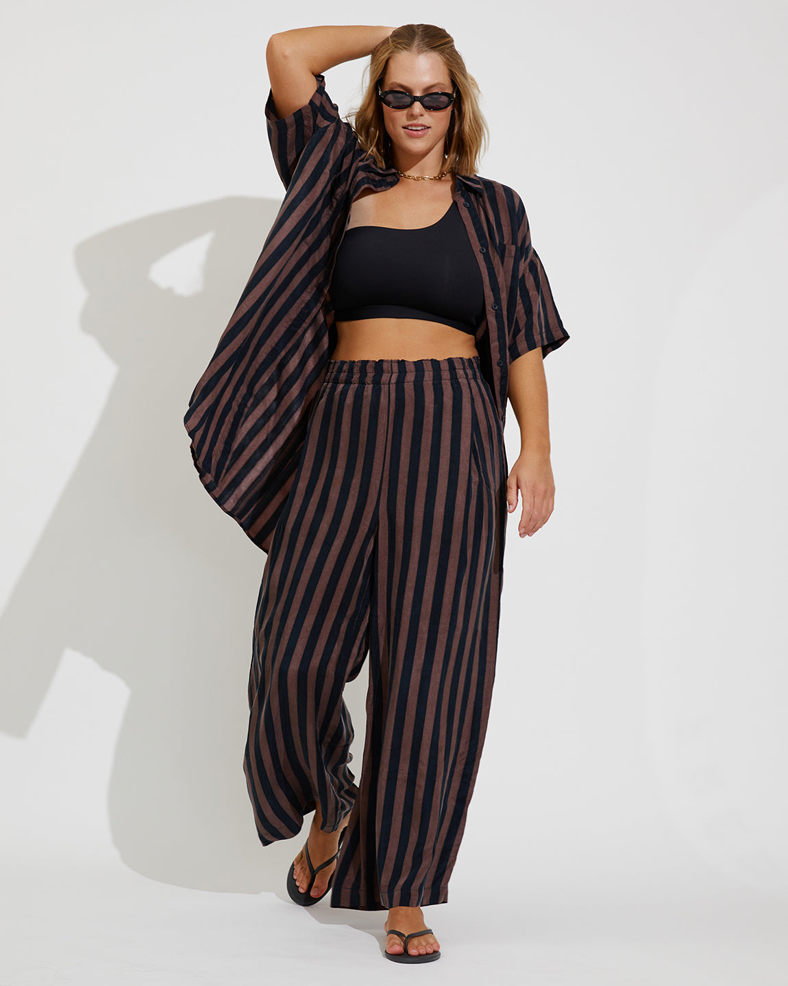 Offshore Top D+ (36DD) + Day Trip Button Down + Day Trip Pant - Jet / Stormy (Size L)