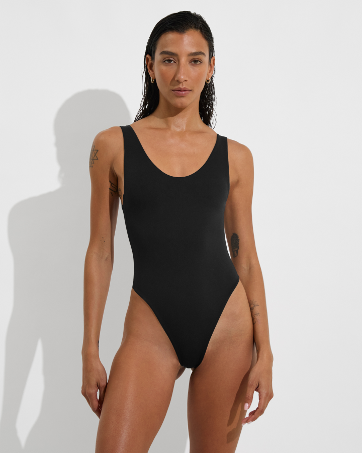 Betty Suit in Jet