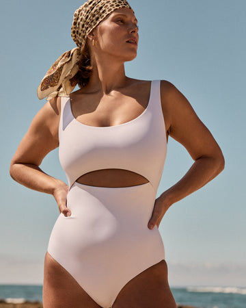 Peak Suit D+ in Coconut