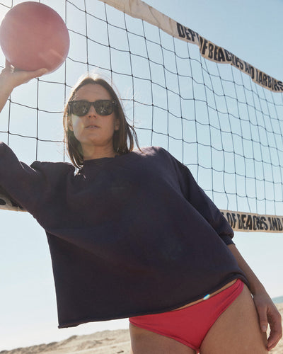 Betsi Flint in LOF Volleyball