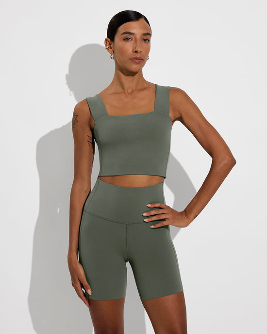 Frame Top + Super Moves Short 5" - Agave (Size S)