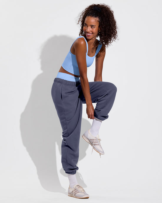 Frame Top - Blue Skies + Sports & Rec Jogger - Varsity (Size S) 