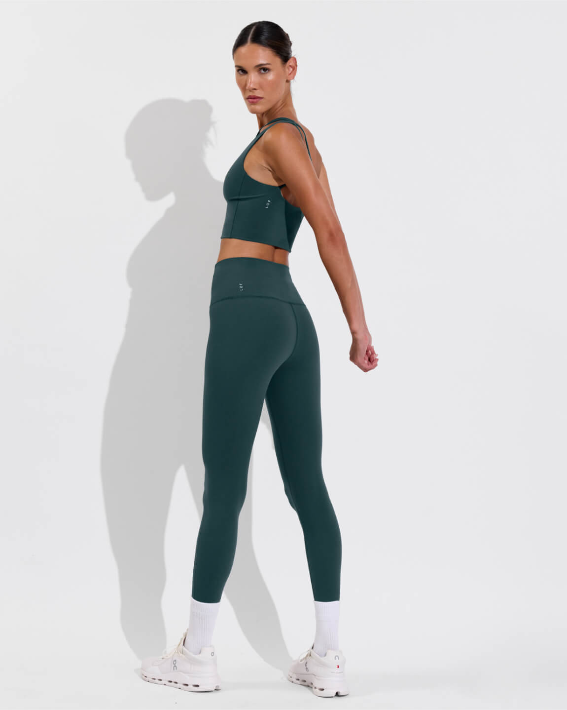 Sportif Tank + Super Moves Tight - Abyss (Size S)