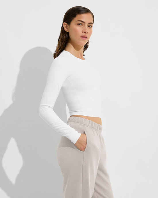 Super Moves LS Tee - Coconut + Sports & Rec Jogger - Beach (Size S)