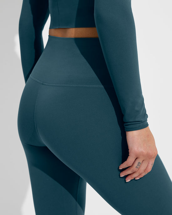 Rays Long Sleeve Top + Super Moves Tight - Deep End (Size S)