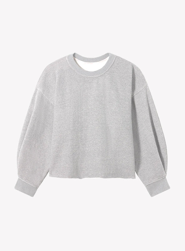 From morning practice to red-eye flights—breathable, pre-shrunk, and built to keep up with your schedule. Your go-to layer before the whistle blows.