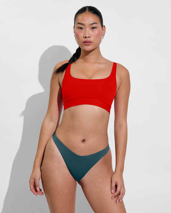 Double Scoop Top - Sweet Chili Heat + Dip Bottom - Deep End (Size S)