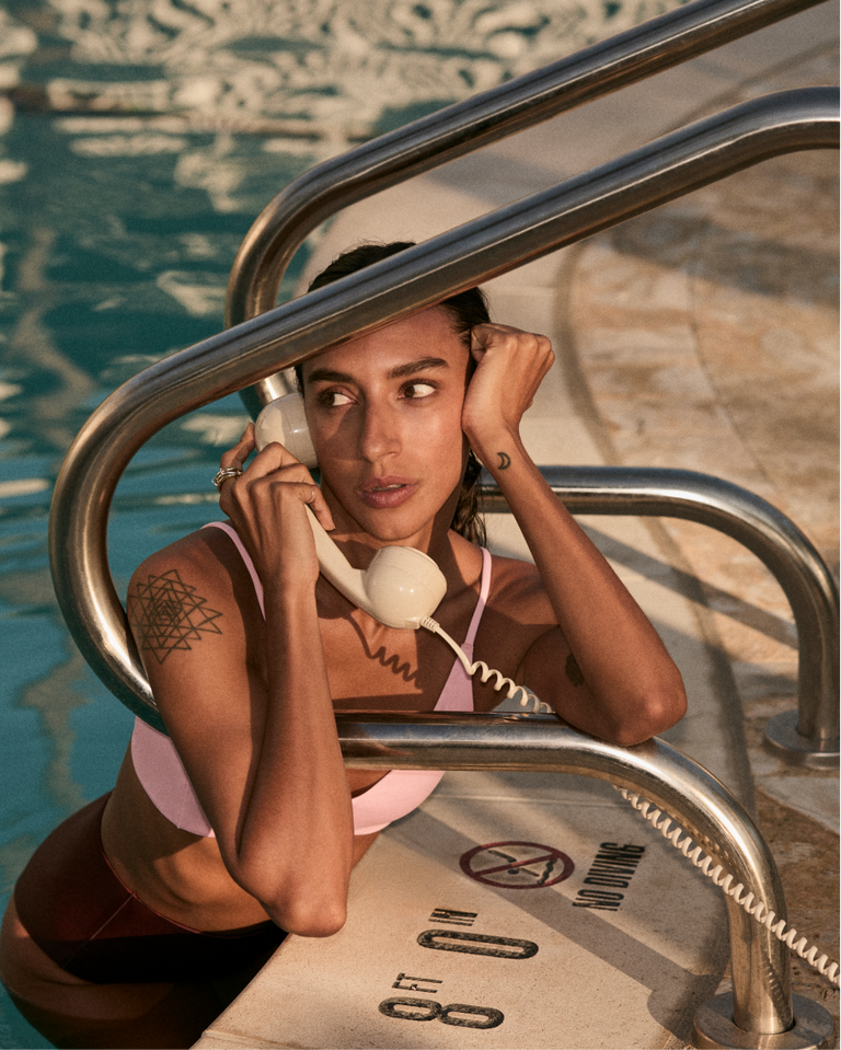 Woman in Sunday top in delight paired with hi tide bottom in jam