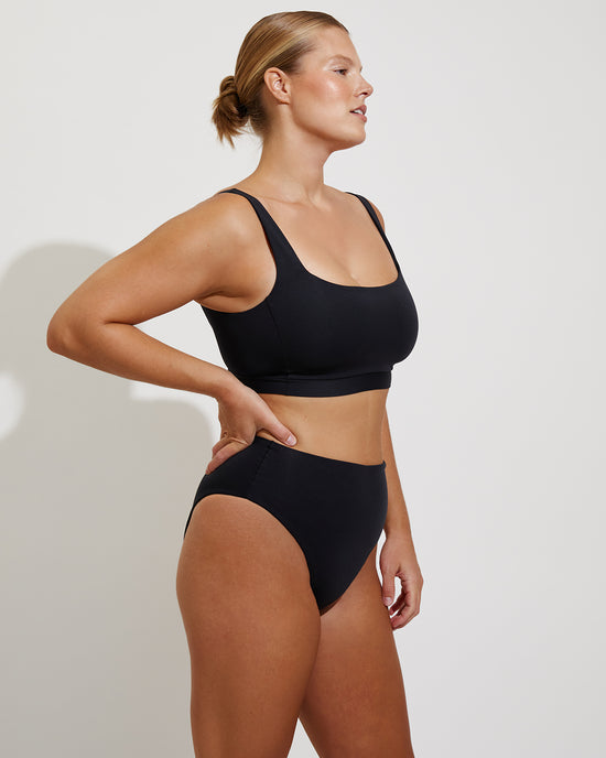 Top Shelf (36DD) + Hi Hi Bottom - Jet (Size L)