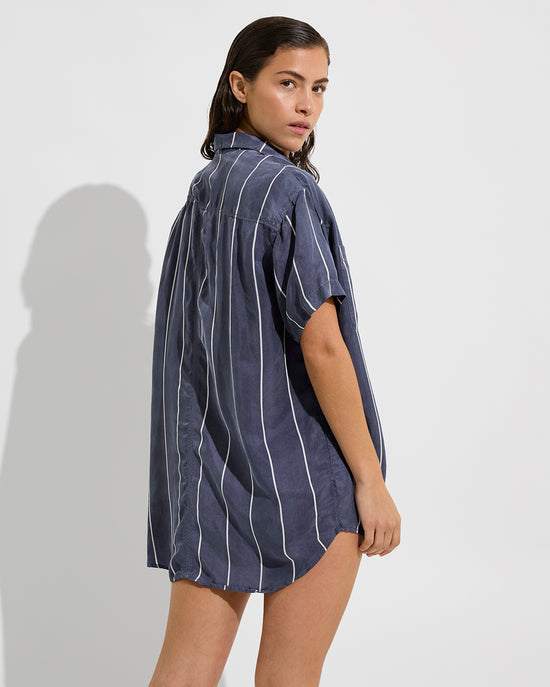 Day Trip Button Down - Varsity/Coconut (Size S/M)