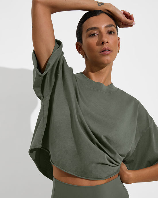 Swell SS Tee (Size S/M) + Super Moves Short 9" - Agave (Size S)