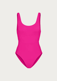 One Pieces