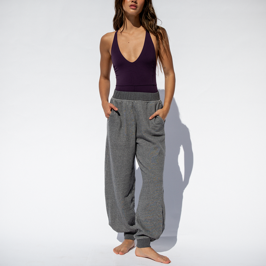 Weekender Playsuit - Legend + Field Day Sweatpant (Regular) - Dark Heathered Grey (Size S)
