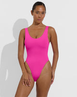 Betty Suit - Hot