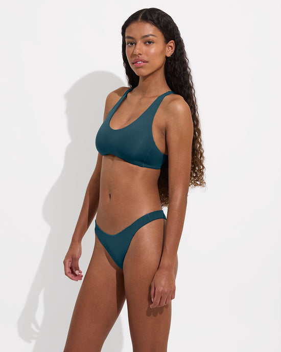 Far Out Top D+ (32DDD) + Streamline Bottom - Deep End (Size S)