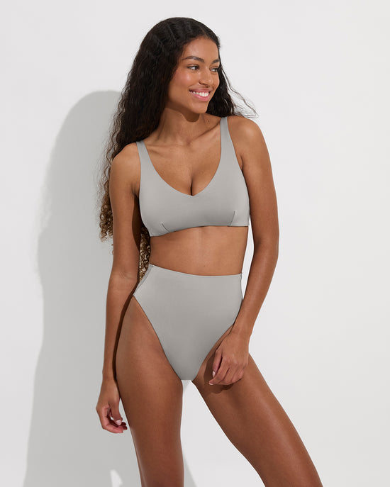 Sunday Top D+ (32DDD, Size S) + Hi Hi Bottom - Beach (Size S)