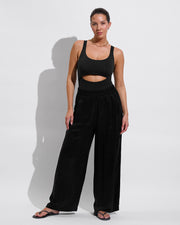 Peak Suit D+ (34DD, Size L) + Day Trip Pant - Jet (Size L)