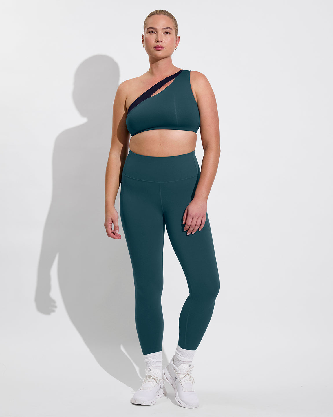 Playa Top D+ - Deep End / Sprint (36DD, Size L)+ Super Moves Tight - Deep End (Size L)