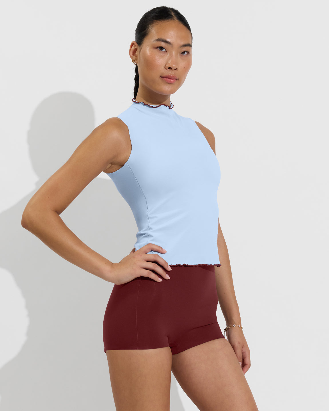 Rays Sleeveless Top *Long *Wavy - Blue Skies / Jam + Hi Line Shortie - Jam (Size S)