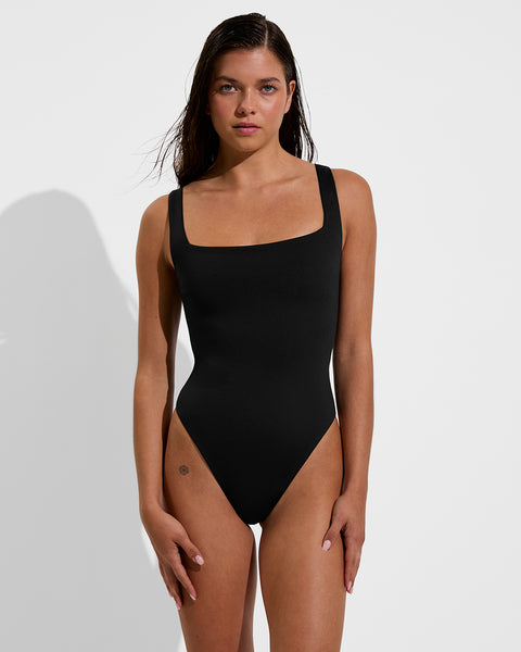 Streamline Suit - Jet