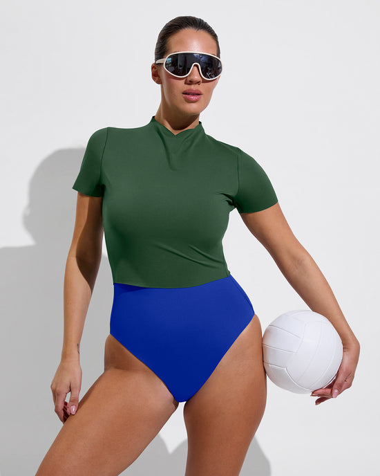 Rays Short Sleeve Top - Tropics + Sunday Suit - First Place (34DD, Size L)