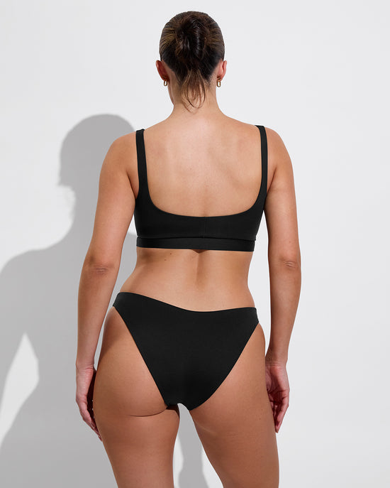 Top Shelf (34DD) + Wear To Bottom - Jet (Size L)